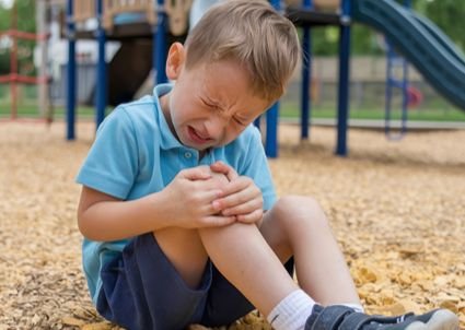 SIGNS YOU MAY NEED PEDIATRIC ORTHOPEDIC DOCTOR