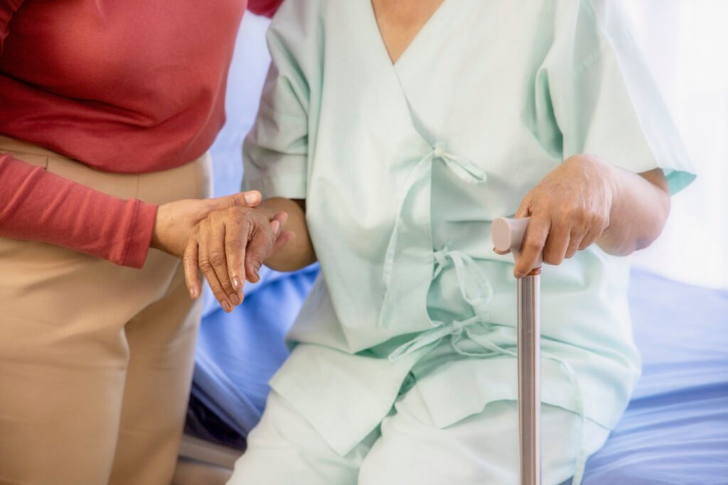 TYPES OF ROBOTIC KNEE REPLACEMENT SURGERIES