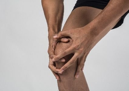 SIGNS YOU MAY NEED MENISCUS TEARS TREATMENT