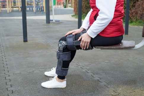 locked knee​
